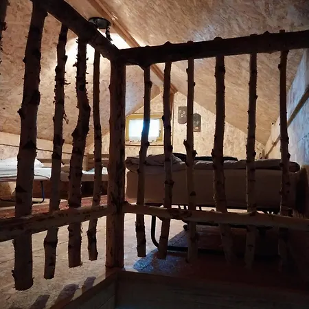 Cowboy House At Ranch Lambergar Nyaraló Gabrovka