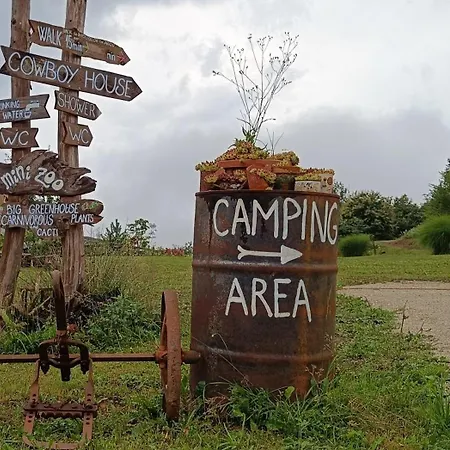 Cowboy House At Ranch Lambergar Tatil Evi *